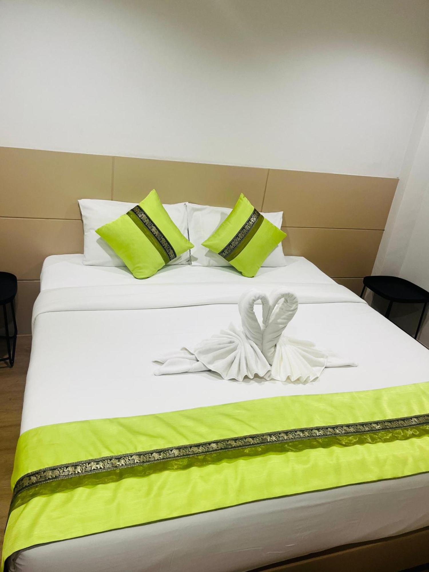 28 Boutique Hotel Patong Extérieur photo