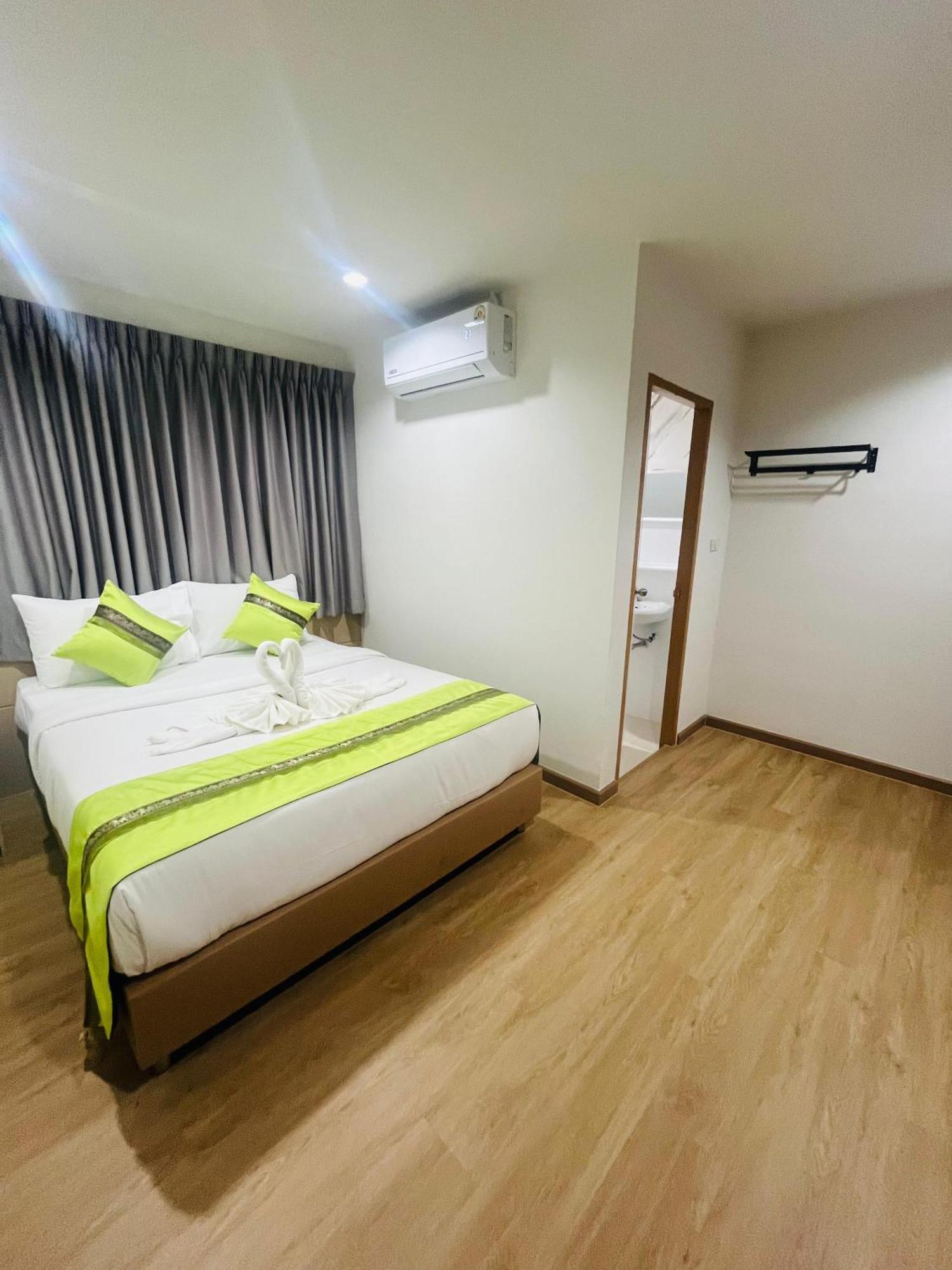 28 Boutique Hotel Patong Extérieur photo